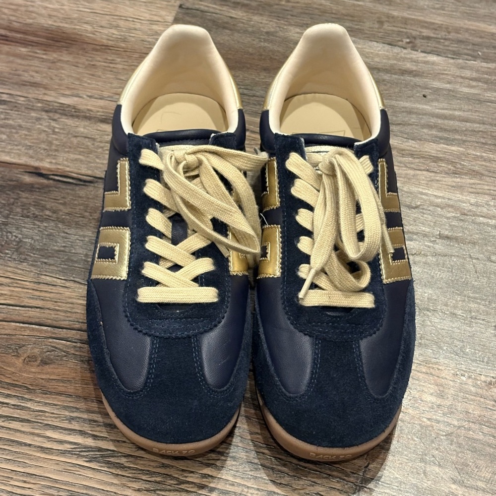Stylish Navy and Gold Women's Sneakers - Picture 2 of 9
